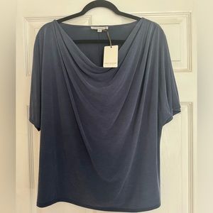 Short sleeve tee with scoop neck